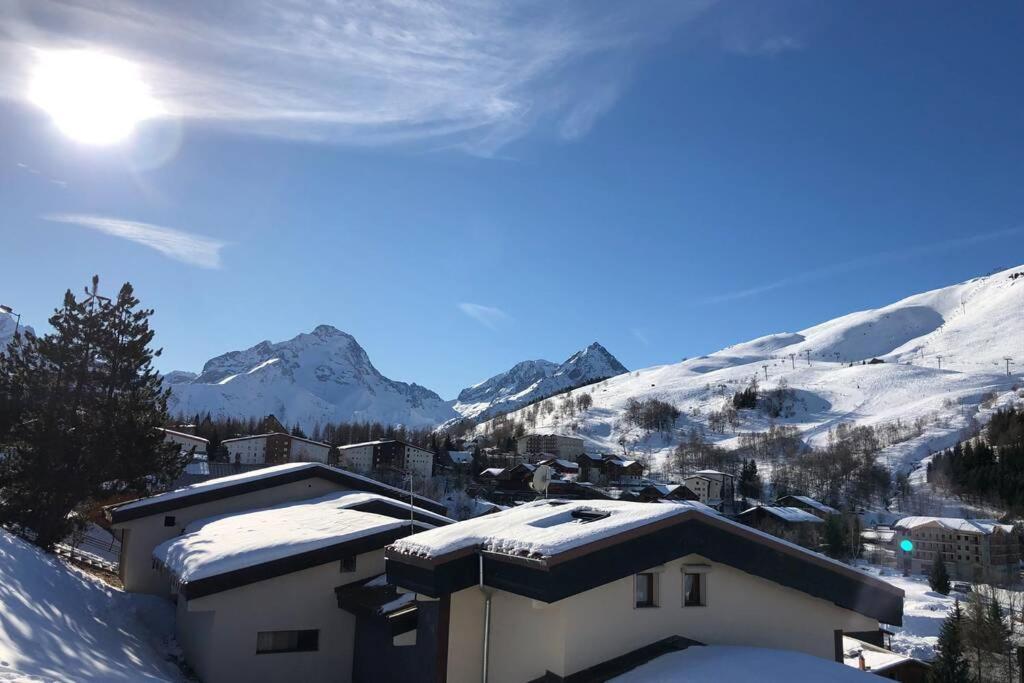 Petit Appartement Labellise Les 2 Alpes Residence Arc En Ciel Telesiege Petite Aiguille Les Deux Alpes Exterior foto