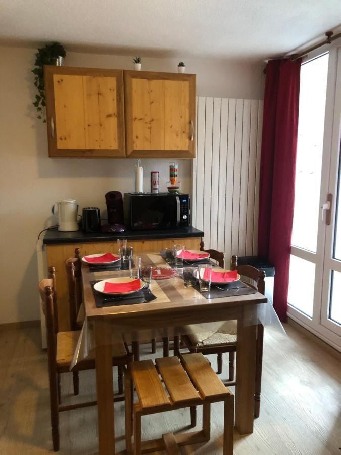 Petit Appartement Labellise Les 2 Alpes Residence Arc En Ciel Telesiege Petite Aiguille Les Deux Alpes Exterior foto