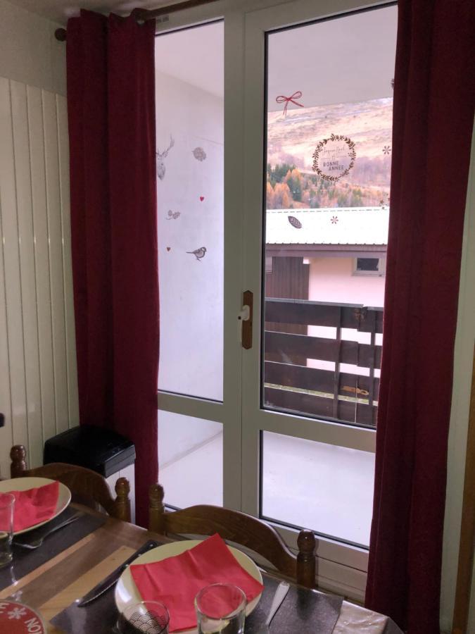 Petit Appartement Labellise Les 2 Alpes Residence Arc En Ciel Telesiege Petite Aiguille Les Deux Alpes Exterior foto